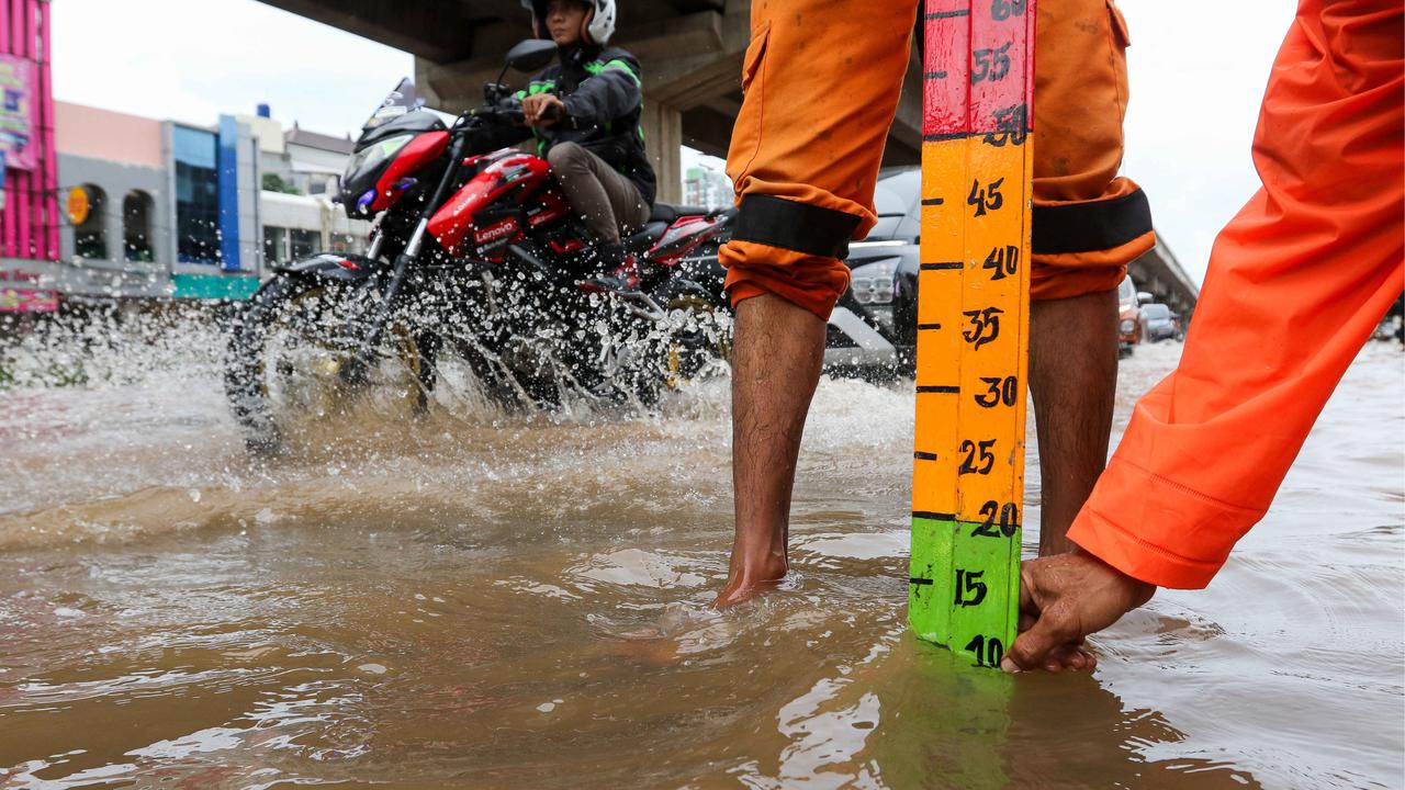 Jakarta Dikepung Banjir