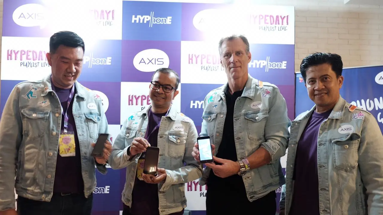 Peluncuran smartphone Hyphone