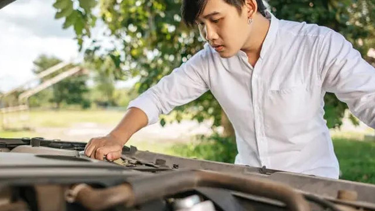 Berapa Lama Usia Pakai Busi Mobil? Jika Tanda-Tanda Ini Muncul Berarti Harus Diganti