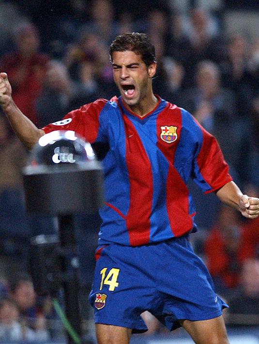 Pada tahun 2000-2005 jersey nomor 14 digunakan oleh Gerard Lopez Segu yang tampil sebanyak 91 kali dan mencetak lima gol untuk Blaugrana. (AFP/Christophe Simon)