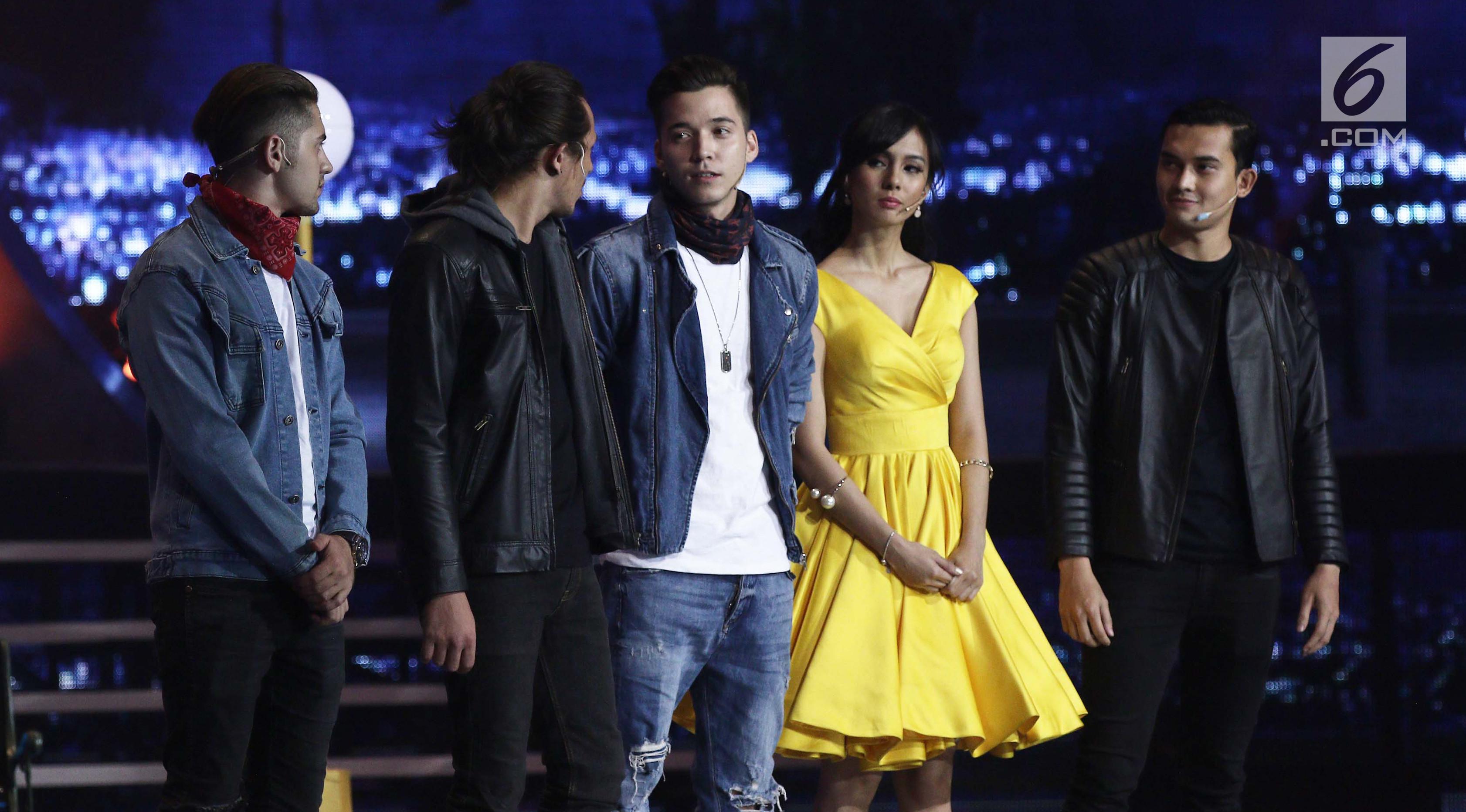 Simak Ini Cerita Seru Anak Langit Malam Ini Showbiz Liputan6 Com