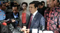 Ketua DPR, Setya Novanto usai menjalani sidang etik Mahkamah Kehormatan Dewan (MKD) di Gedung Nusantara II, Komplek Parlemen Senayan, Jakarta, Senin (7/12/2015). (Liputan6.com/Johan Tallo)