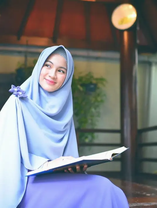 Meski lebih banyak di rumah,   aktris yang akrab disapa Icha   ini membeberkan kegiatannya. (instagram/ichasoebandono)