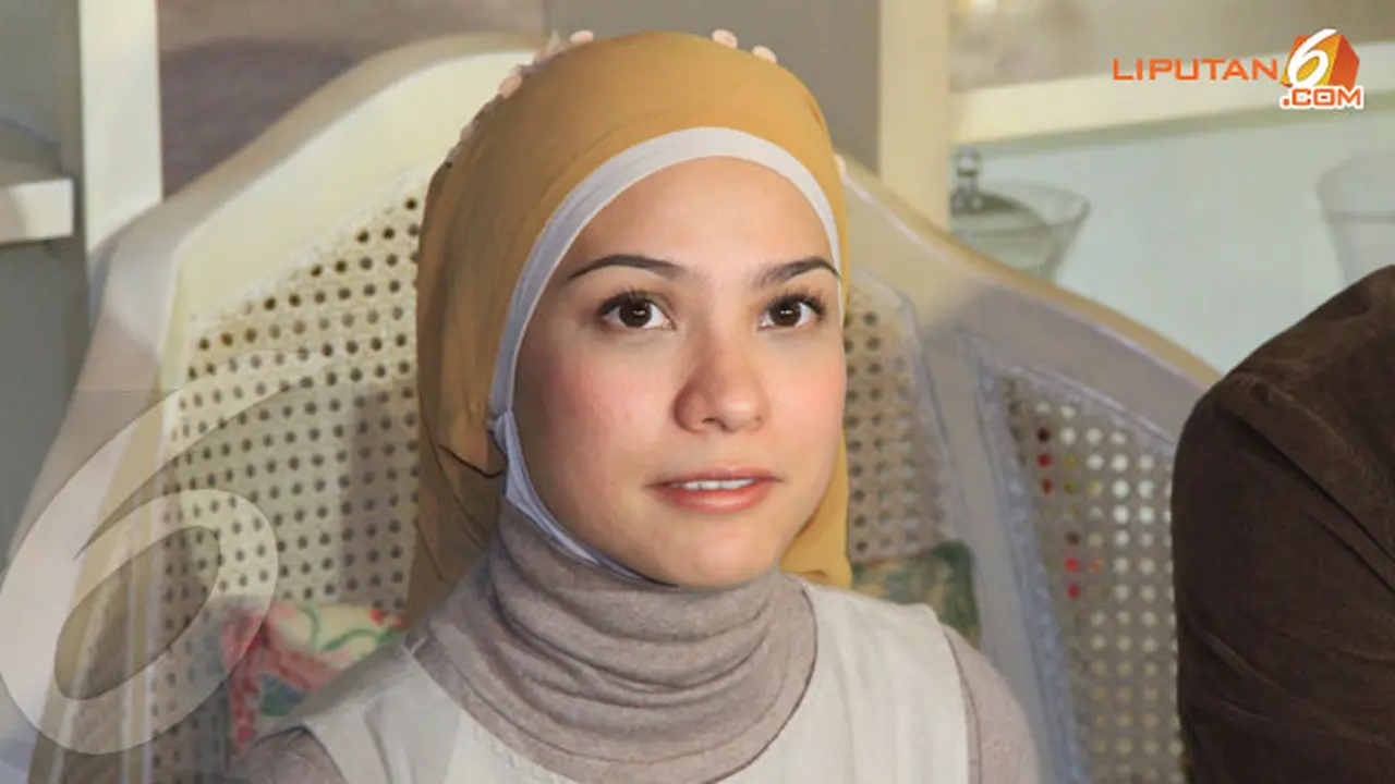 rachel-maryam-4-130514c.jpg