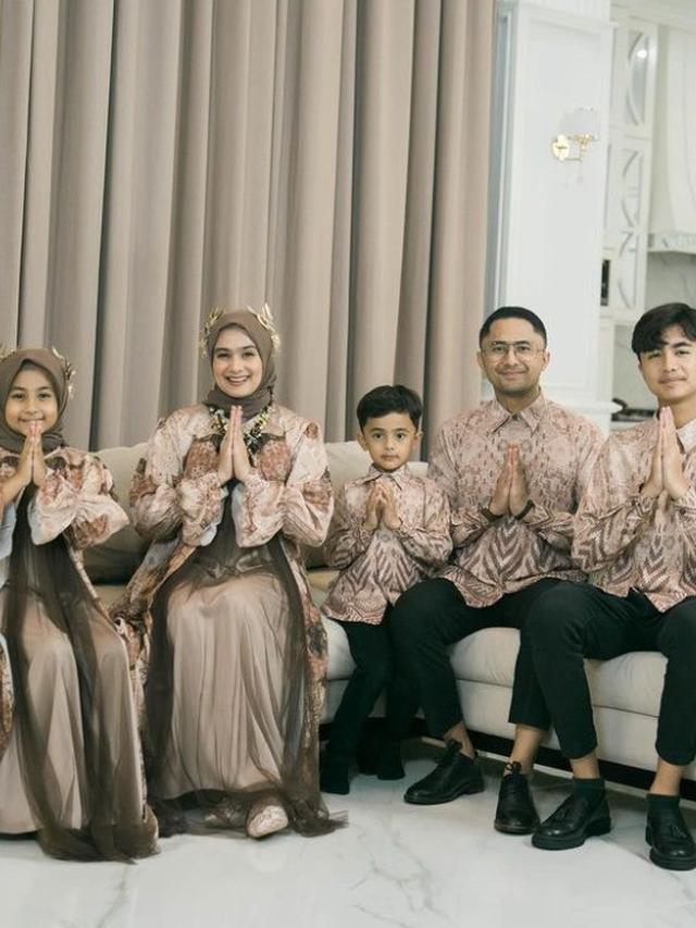 Potret Hengky Kurniawan dan keluarga (Sumber: Instagram/elv.label)