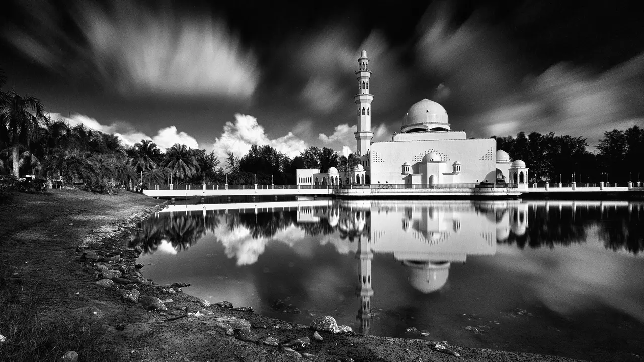[Bintang] Jadwal Sholat, Imsakiyah dan Buka Puasa Hari ke-25, 9 Juni 2018