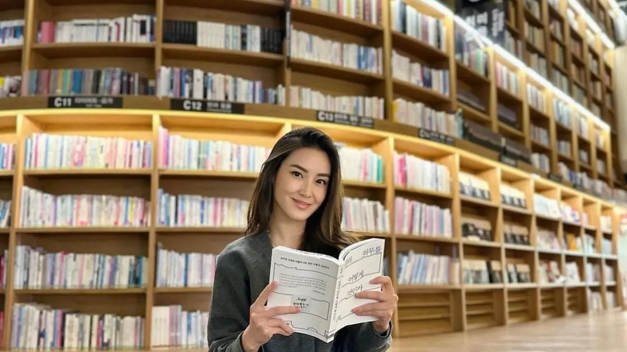 Potret Terbaru Karen Vendela
