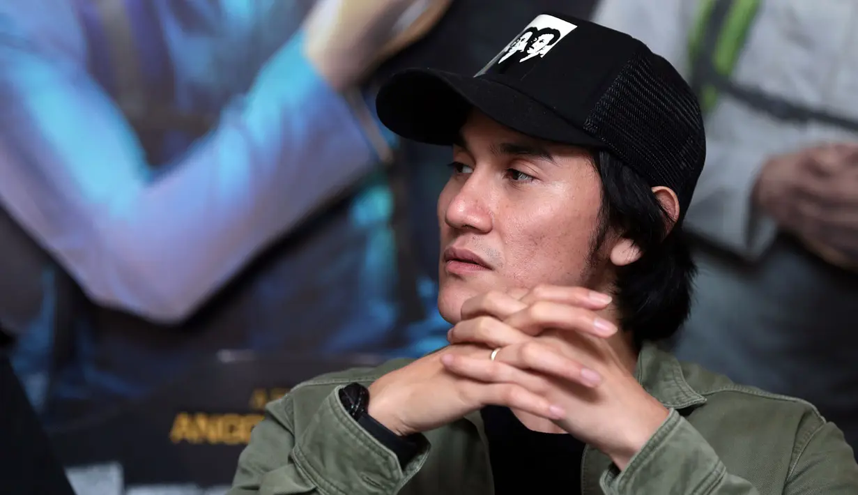 "Di part 2 petualangannya di sini. Kalau part 1 kan lebih ke pengenalan. Dari Warkop DKI Reborn sebelumnya lebih seru lagi, banyak kejutan," kata Vino G Bastian. (Deki Prayoga/Bintang.com)