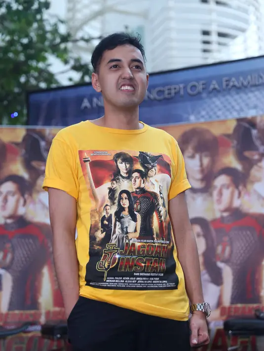 "Mungkin juga bawa sial makanya banjir tuh. Setuju dan mendukung, biar jauh dari maksiat," kata pemilik nama Ahmad Kemal Palevi. (Nurwahyunan/Bintang.com)