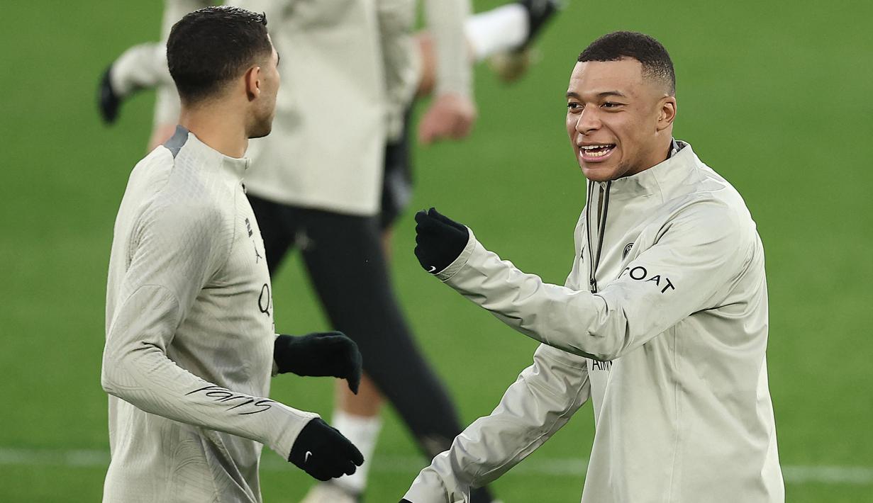 Kemenangan di leg pertama menjadi modal utama Les Parisiens untuk kembali meredam permainan Real Sociedad. (FRANCK FIFE/AFP)