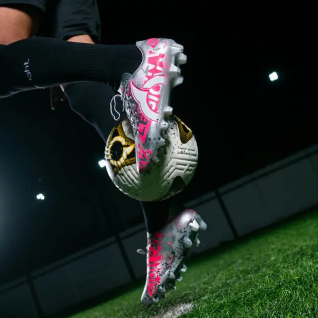 Sepatu Olahraga Ringan dengan Pilihan Outsole Terlengkap.  foto: istimewa