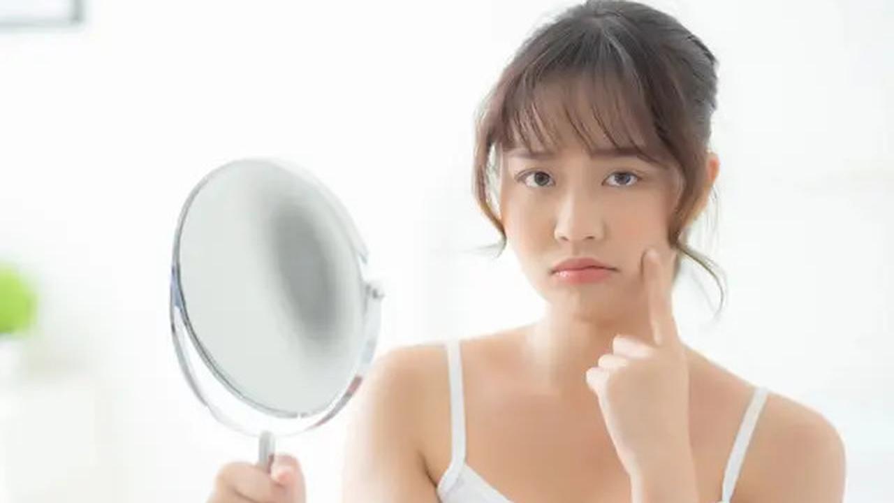 Cari Tahu Penyebab Pori-pori Tersumbat dan Langkah Perawatan Rutin yang Dibutuhkan Kulit