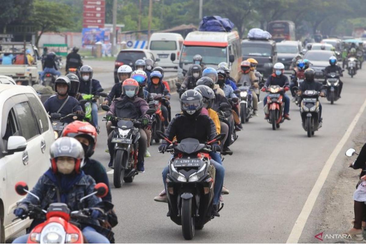 WFA Lebaran 2025: Solusi Atasi Kemacetan Mudik? 83,8% Pemudik Setuju!