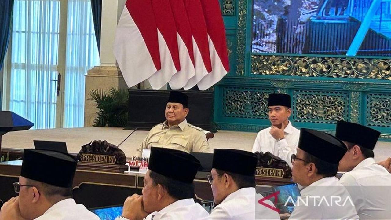 Prabowo: Waspada Krisis Global, Ekonomi Harus Tetap Berjalan dan Rakyat Tenang