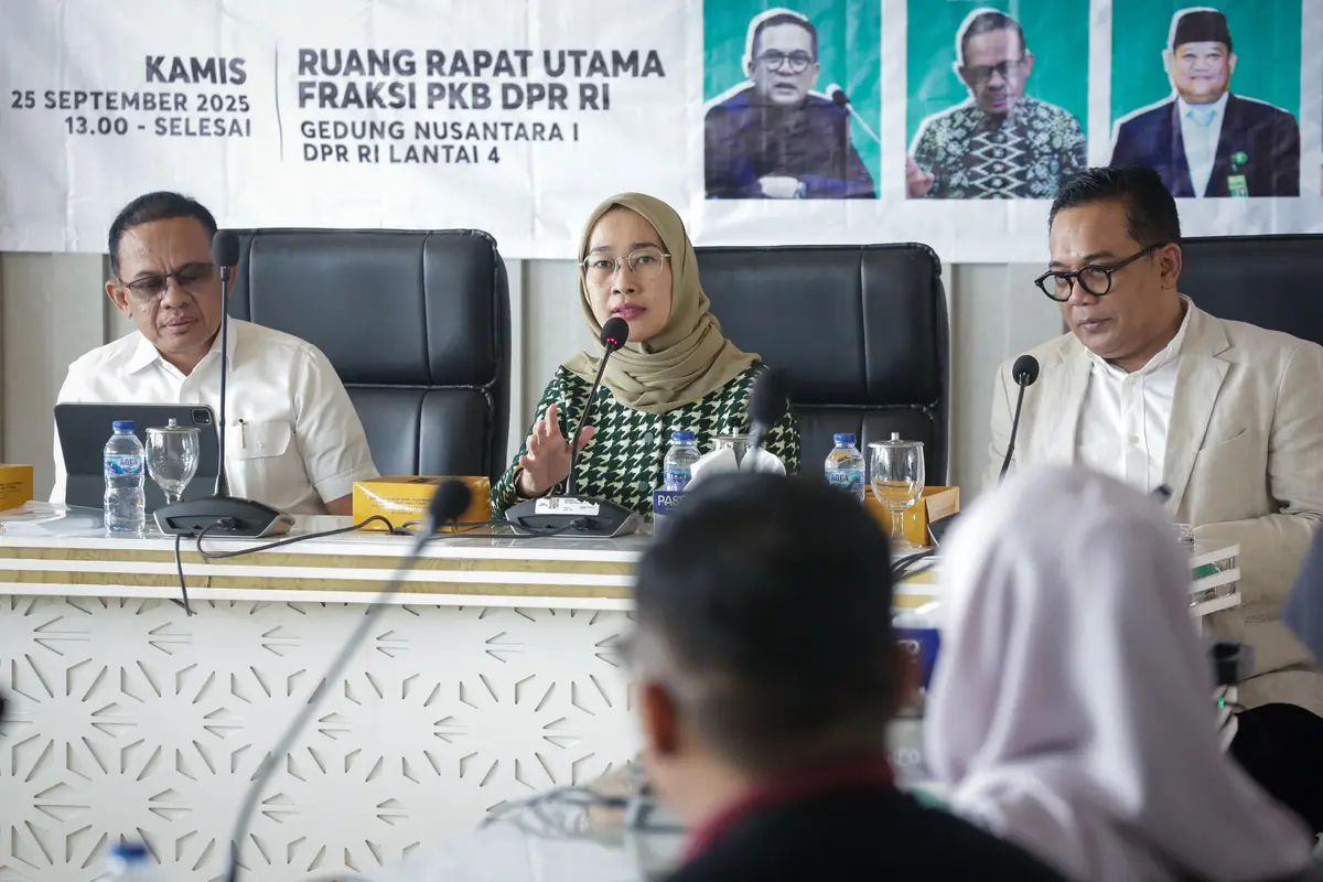 Sekretaris Fraksi PKB Anggia Ermarini dalam Diskusi Publik Fraksi PKB DPR RI yang bertajuk Urgensi Pengesahan RUU Masyarakat Hukum Adat sebagai Mandat Konstitusi, Kamis (25/9/2025) (Istimewa)
