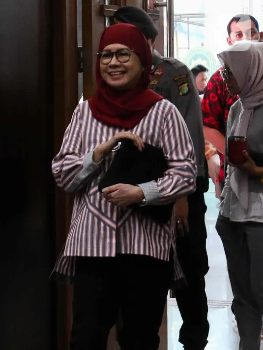 Majelis Hakim Pengadilan Tipikor menyatakan Karen Agustiawan terbukti bersalah melakukan tindak pidana korupsi terkait pembelian gas alam cair atau liquefied natural gas (LNG). (Liputan6.com/Herman Zakharia)