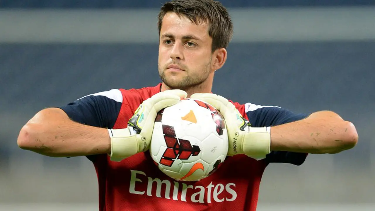 Lukasz Fabianski Resmi ke Swansea