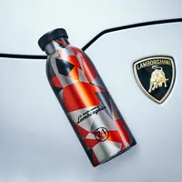 Brand botol minum 24Bottles dengan desain yang fashionable asal Italia, berkolaborasi dengan brand mobil sport Lambgorghini menghadirkan desain spesial pada setiap botol. | dok. MORE by Morello