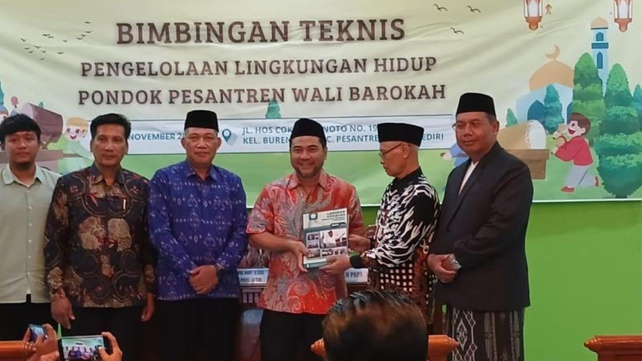DLH Jatim Dampingi Pengelolaan Lingkungan, Wujudkan Program Eco Pesantren di Kediri