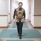 Bertemu di Forum Wakil Kepala Daerah, Solo, 11-13 Juni 2023, Gibran Rakabuming Raka menyelamati Sahrul Gunawan yang telah menikahi Dine Mutiara. (Foto: Dok. Instagram @sahrulgunawanofficial)
