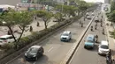 Kendaraan melintas di Jalan Margonda Raya, Depok, Jawa Barat, Sabtu (25/7/2020). Penerapan tilang elektronik di Kota Depok diberlakukan untuk menekan pelanggaran lalu lintas. (Liputan6.com/Immanuel Antonius)