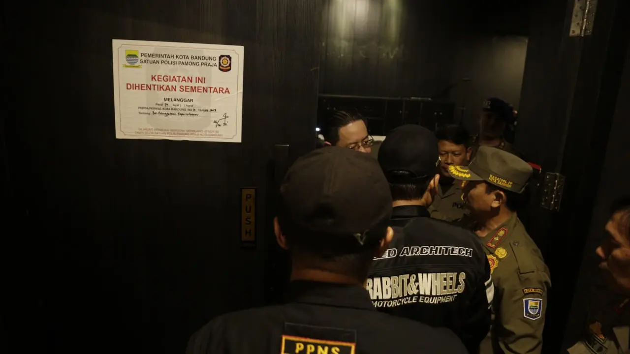 Tempat Hiburan Malam di Bandung Digerebek