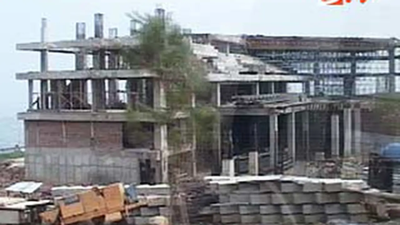 120530ahambalang.jpg