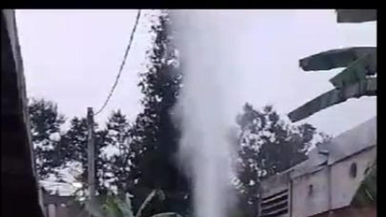Mata Bor Menembus Kedalaman 130 Meter, Warga Bogor Kaget yang Keluar Bukan Cuma Air