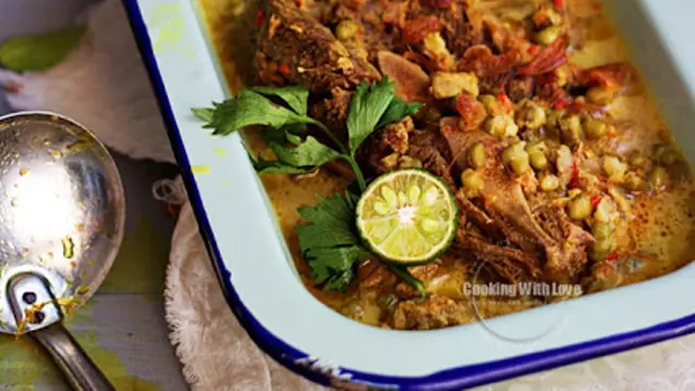 Menu Maksi: Gulai Iga Kacang Hijau