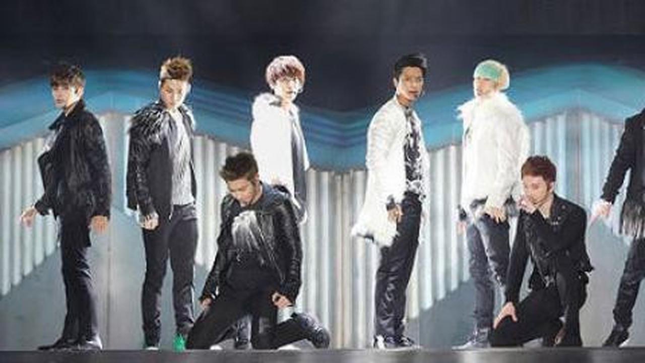 Sukses fan party, Super Junior M foto bareng Backstreet Boys!