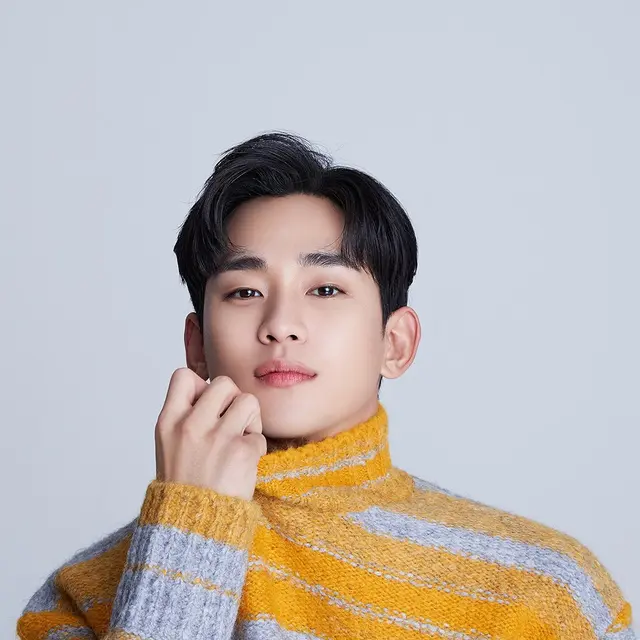 Potret Kim Soo Hyun (Sumber: Instagram/@soohyun_k216)