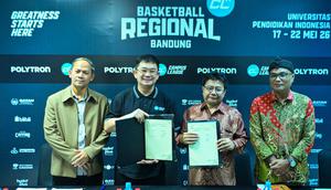 Dekan Fakultas Pendidikan Olahraga dan Kesehatan (FPOK) Prof. Dr. Komarudin, M.Pd, CEO Campus League, Ryan Gozali, Direktur Direktorat Kemitraan dan Urusan Internasional, Pupung Purnawarman, M.S.Ed., Ph.D dan Dekan Fakultas Pendidikan Seni dan Desain (FPSD) Dr. Dody Mohamad Kholid, S.Pd., M.Sn usai melakukan MoU selama lima tahun. (Bola.com/Erwin Snaz)
