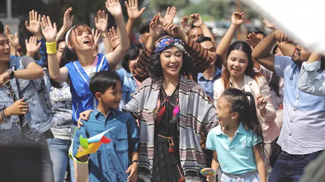 Intip Pembuatan Video Klip Single Terbaru Uut Permatasari