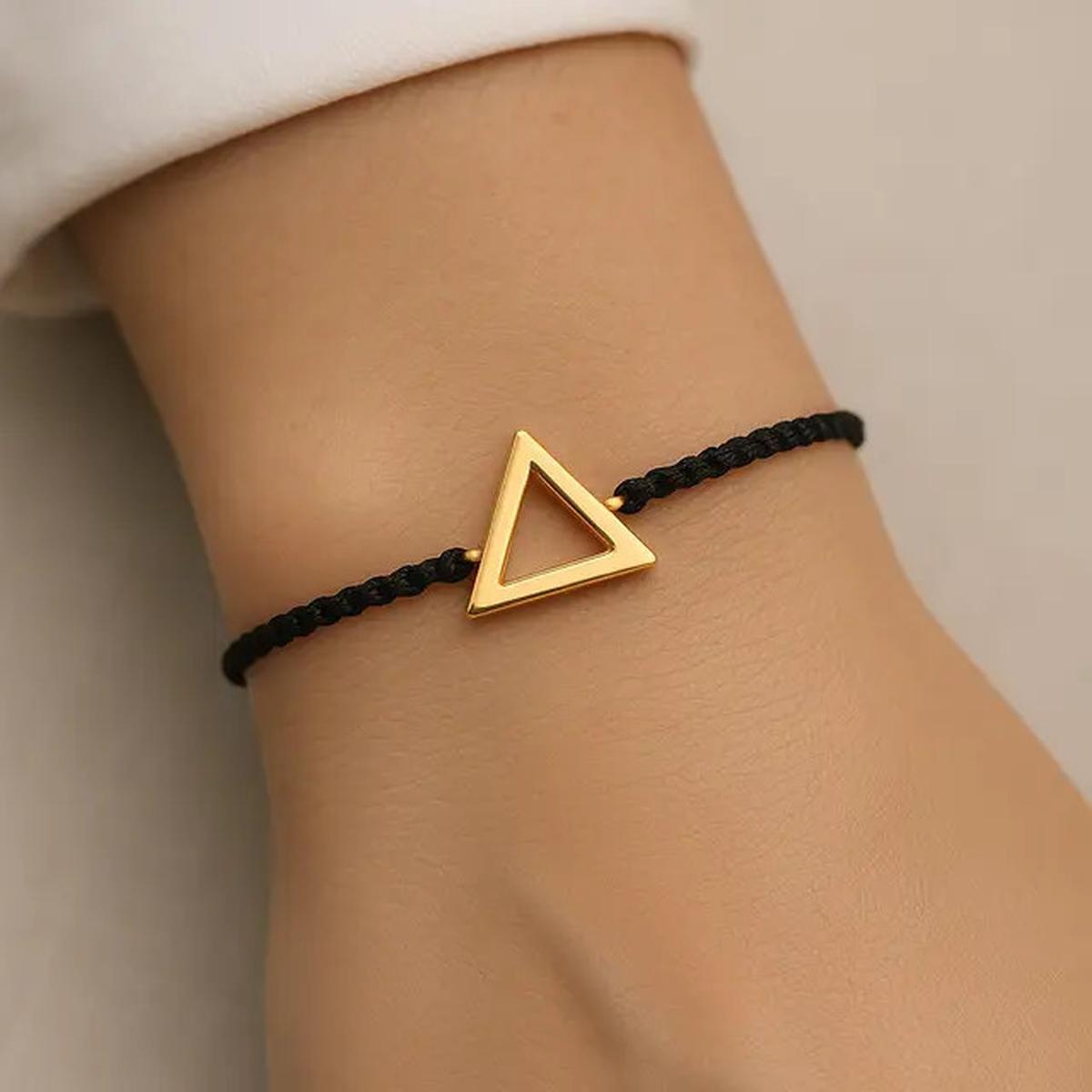 7 Model Gelang Emas Tali Hitam Terbaru, Aksesoris Kasual yang Stylish untuk Hangout