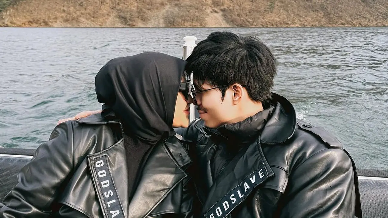 Aurel Hermansyah dan Atta Halilintar (Instagram/aurelie.hermansyah & attahalilintar)