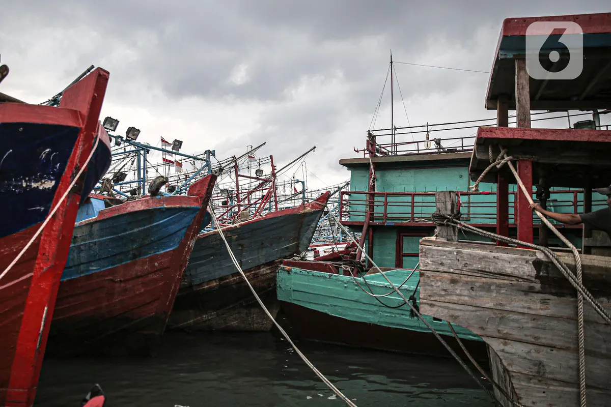 Cuaca Buruk, Nelayan Tradisional Libur Melaut