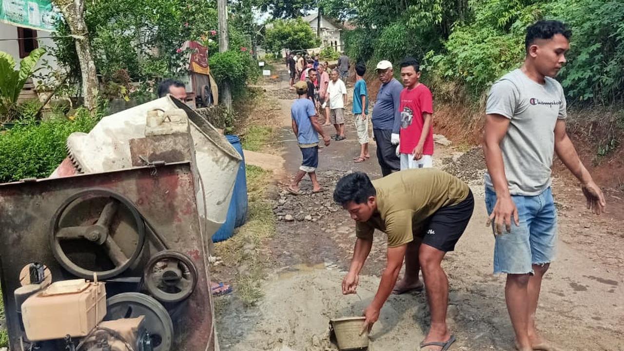 camat sumbang 5000 jalan rusak pandeglang