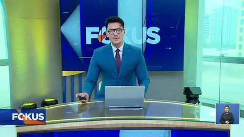 Fokus : Pohon Tumbang di Kuningan Timpa Pengendara Motor
