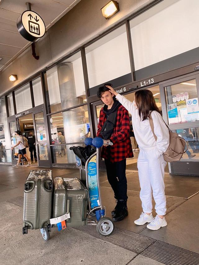 Rossa dan Rizky Langit Ramadhan liburan di Amerika (Foto: Instagram @itsrossa910)