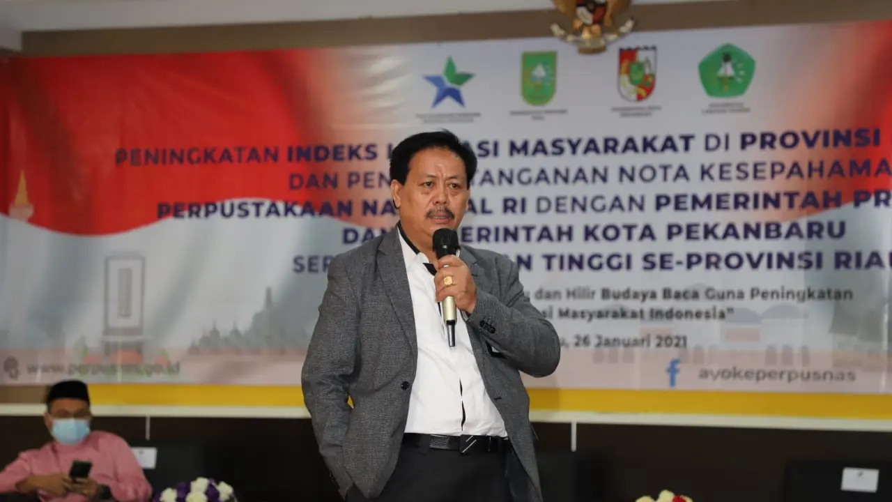 Kepala Perpustakaan Nasional Muhammad Syarif Bando