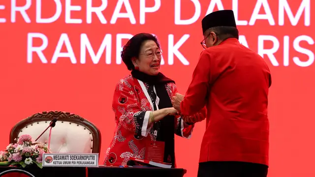 Ketua Umum PDI Perjuangan Megawati Soekarnoputri dan Sekretaris Jenderal Hasto Kristiyanto di di Bali Nusa Dua Convention Center (BNDCC), Badung, Bali, Sabtu (2/8/2025) (Istimewa)