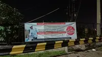 Tujuh Tahun Pemerintahan Jokowi, Spanduk Dukungan Bertebaran