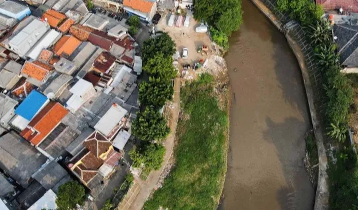 Pembebasan Lahan Untuk Bangun Beton Pembatas