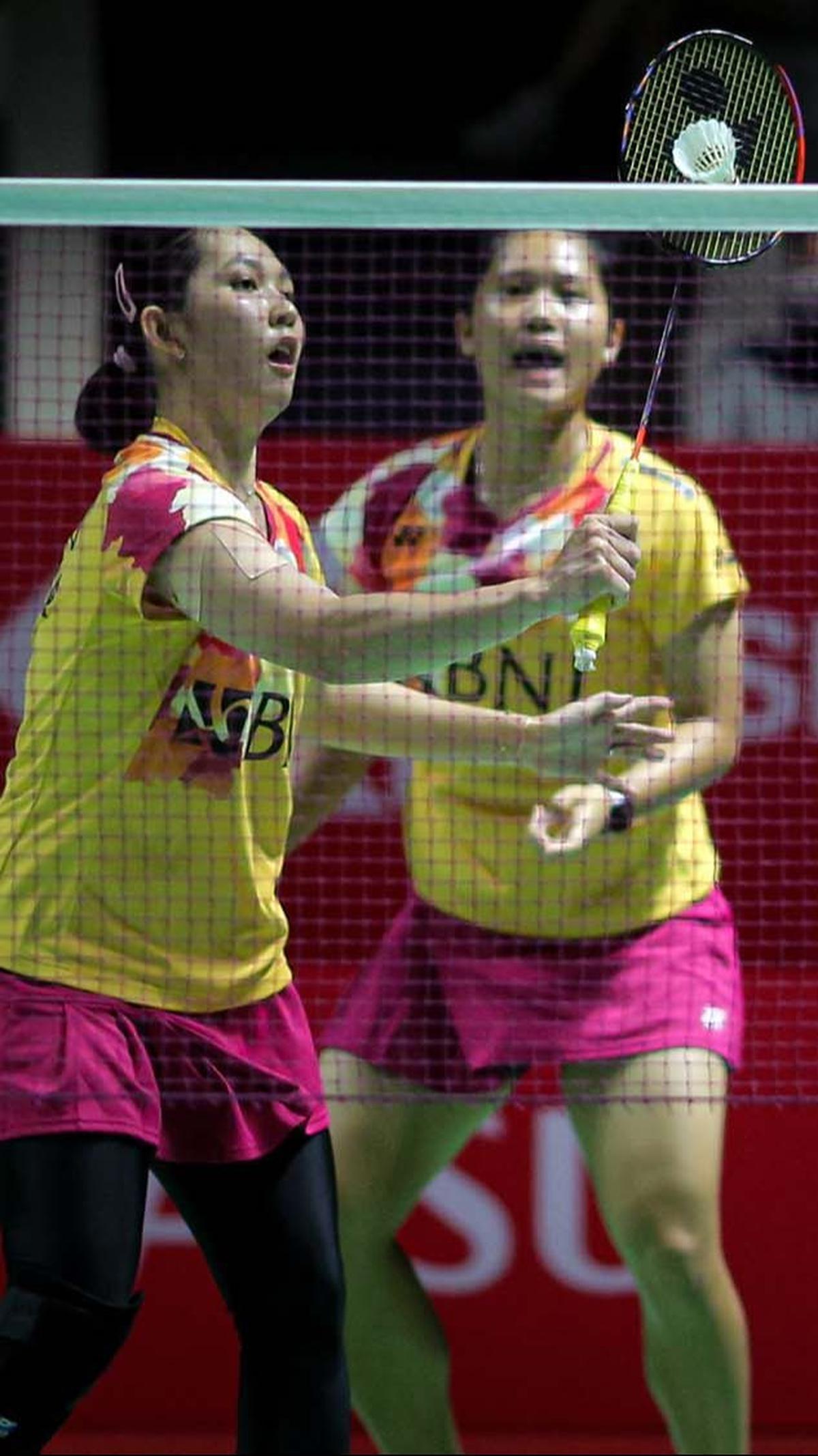Lanny/Ribka berhasil menumbangkan&nbsp;Debora/Cheryl dengan skor 21-10, 21-16.&nbsp;Foto: Bola.com/Bagaskara Lazuardi