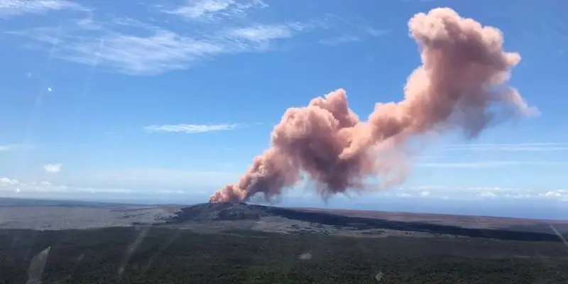 Penampakan Erupsi Gunung Kilauea di Hawaii