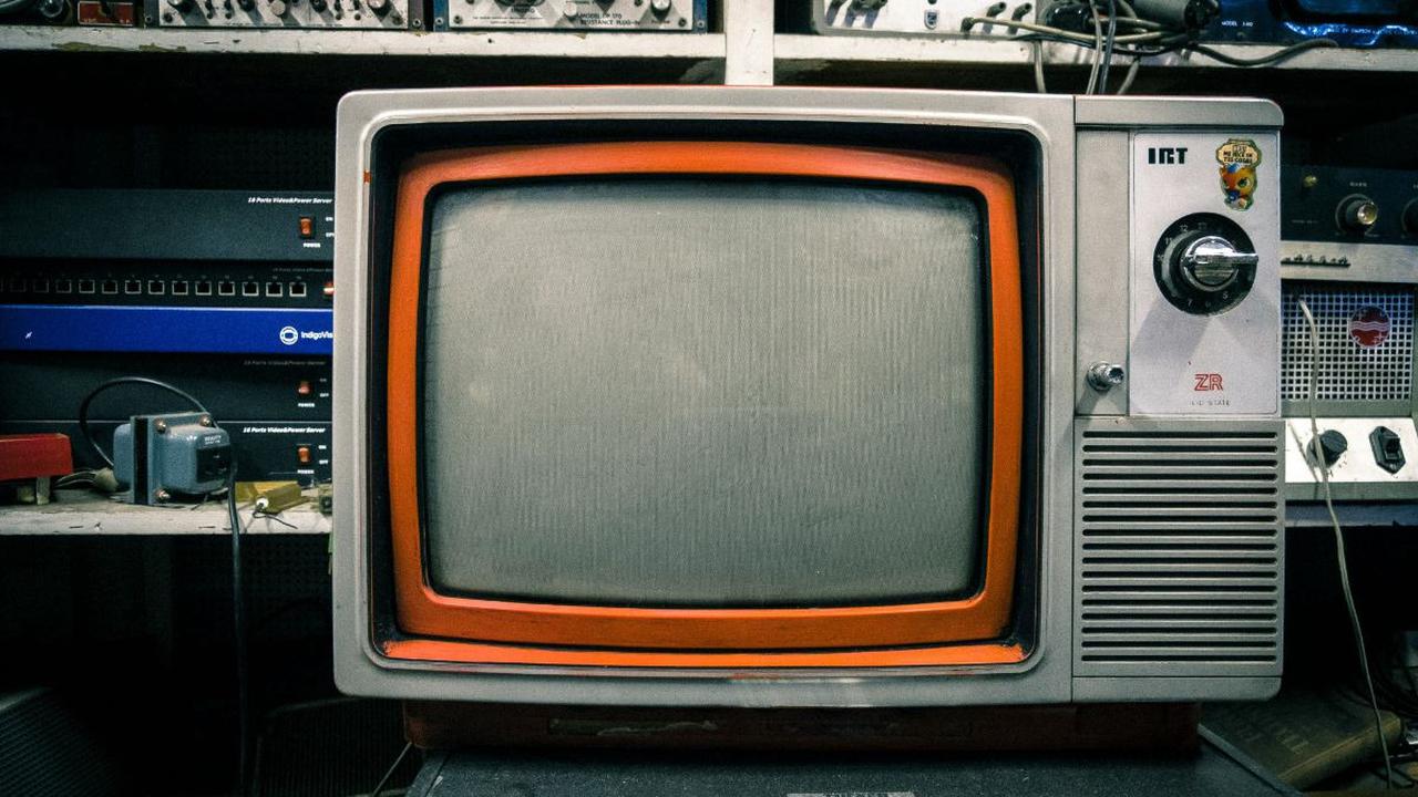 <b>Televisi Tabung</b>