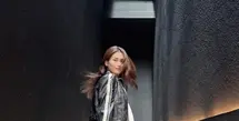 Sebagai pecinta budaya Korea, Ayu Ting-Ting kerap eksplorasi gaya eonnie Korea dengan berbagai look [@ayutingting92]