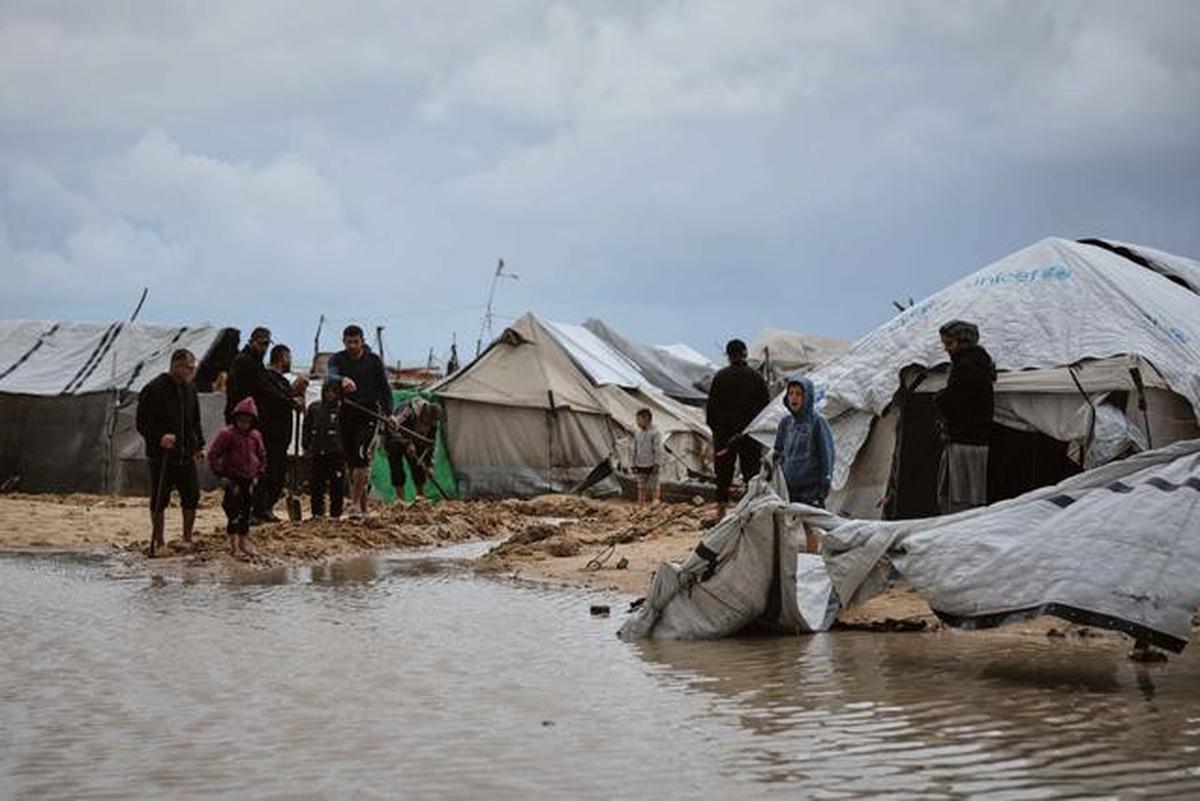 Serangan Udara Israel Tewaskan 10 Orang di Kamp Pengungsi Maghazi Gaza