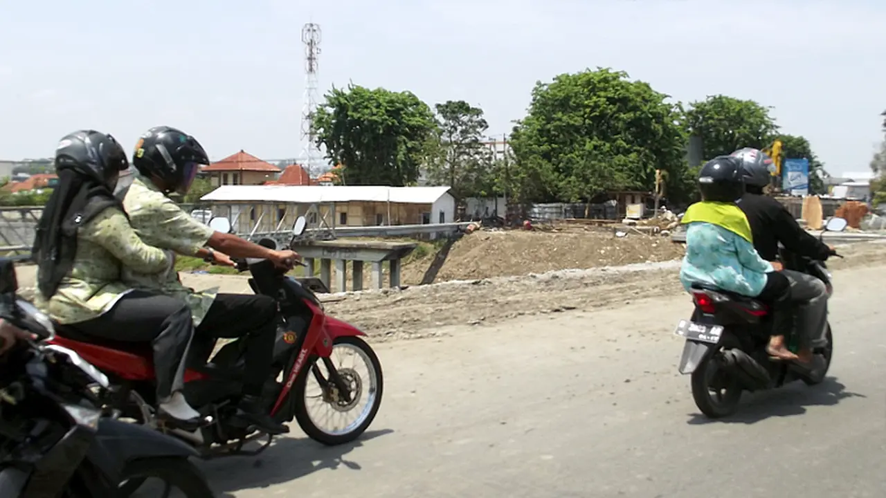 2015113-wakaf-semarang-gugat