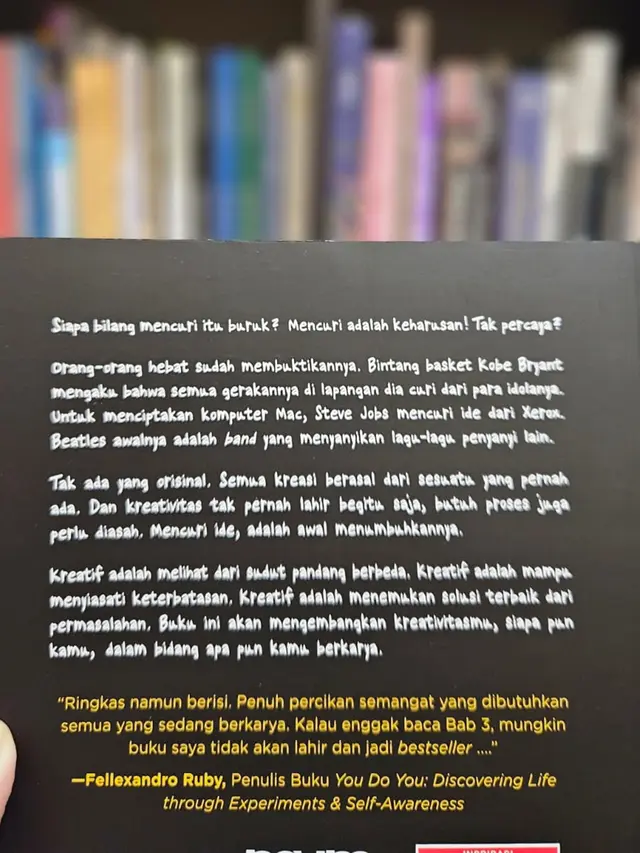 Steal Like an Artist buku